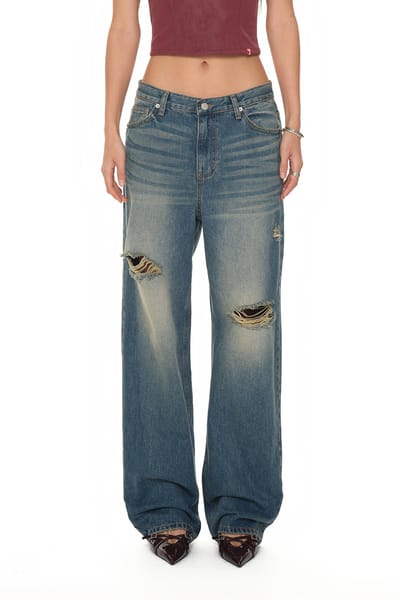LOW RISE LOOSE-FIT DAMAGED JEANS (VINTAGE BLUE)