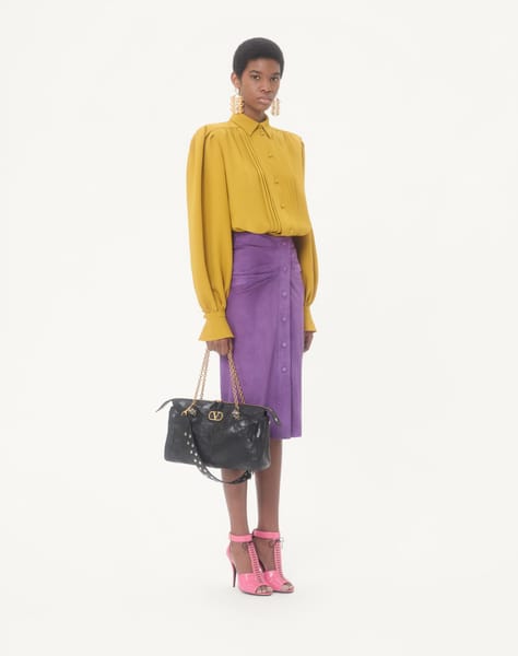 Valentino Garavani Panthea Shoulder Bag In Nappa Leather With Chevron Pattern for Woman in Black | Valentino NZ